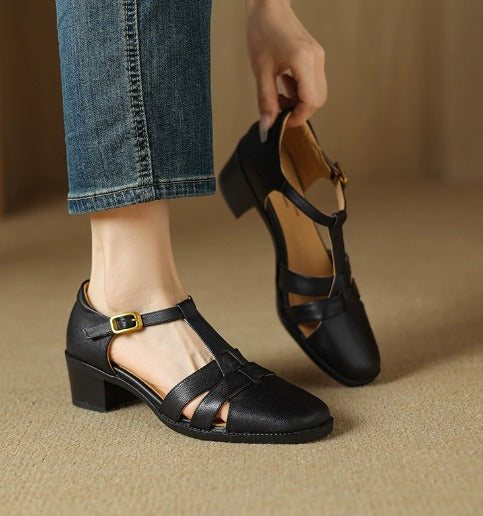 Joan | Timeless T-Bar Flats